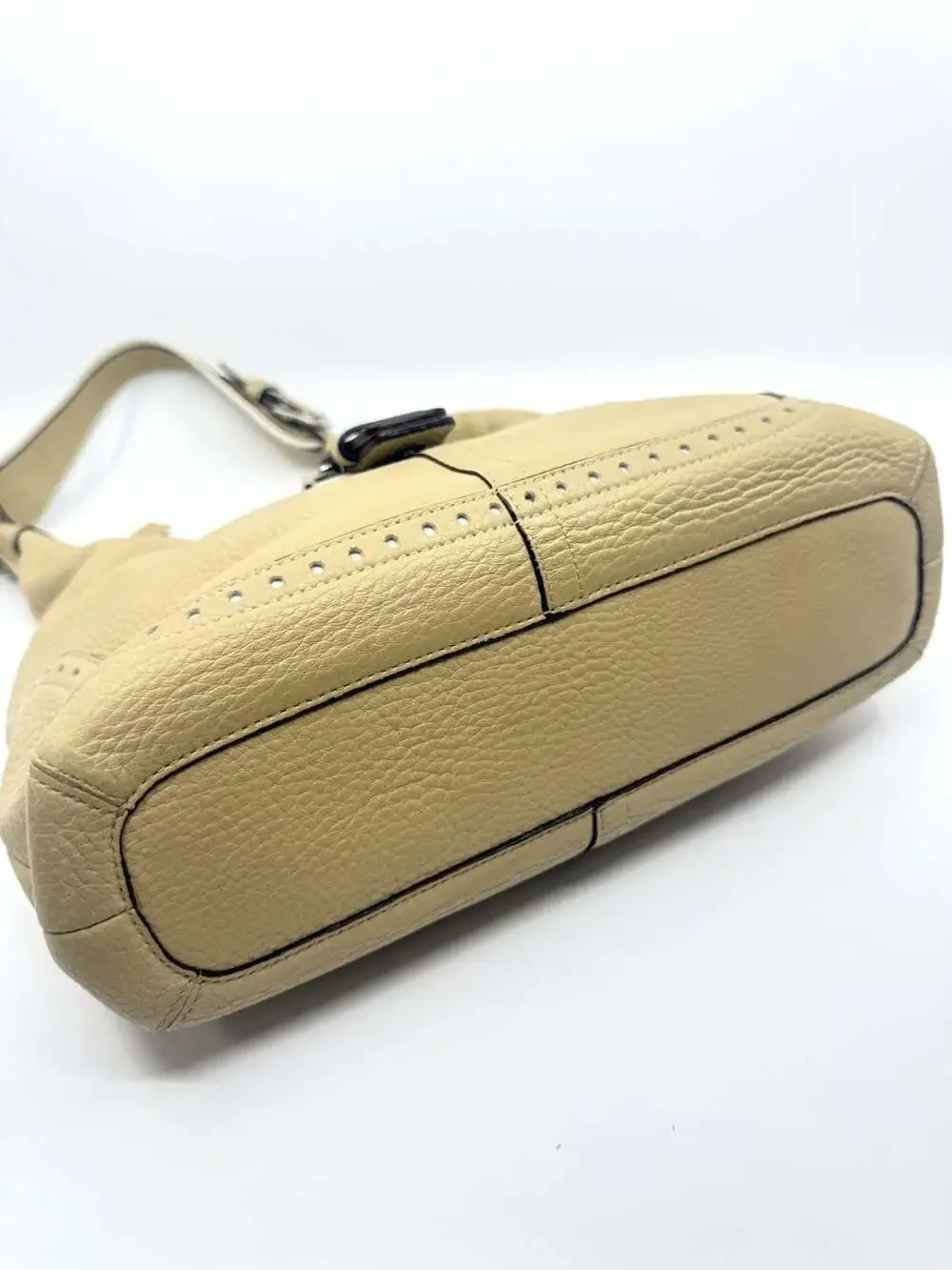 VTG 2005 Coach Hamptons Buckle Hobo 5054 RARE Ivory Pebbled Leather Y2K PRISTINE